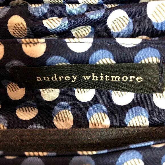 Audrey Whitmore dress  - Picture 3 of 5